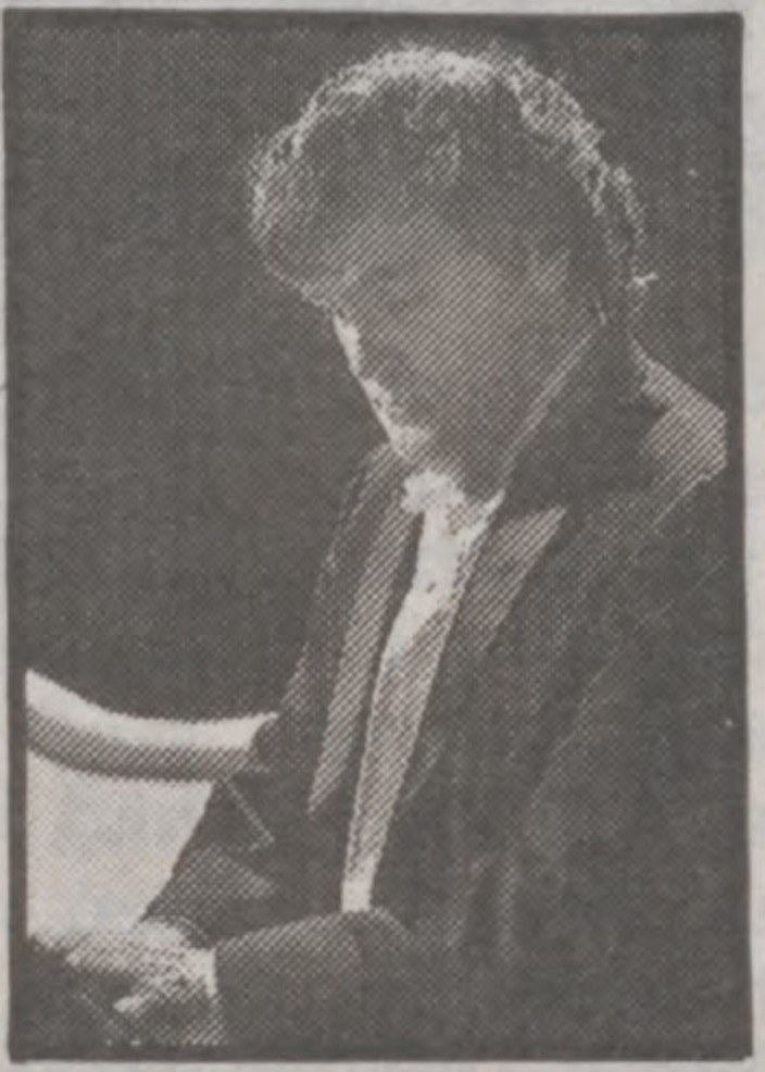 Au piano avant son récital au Concertgebouw, décembre 1989